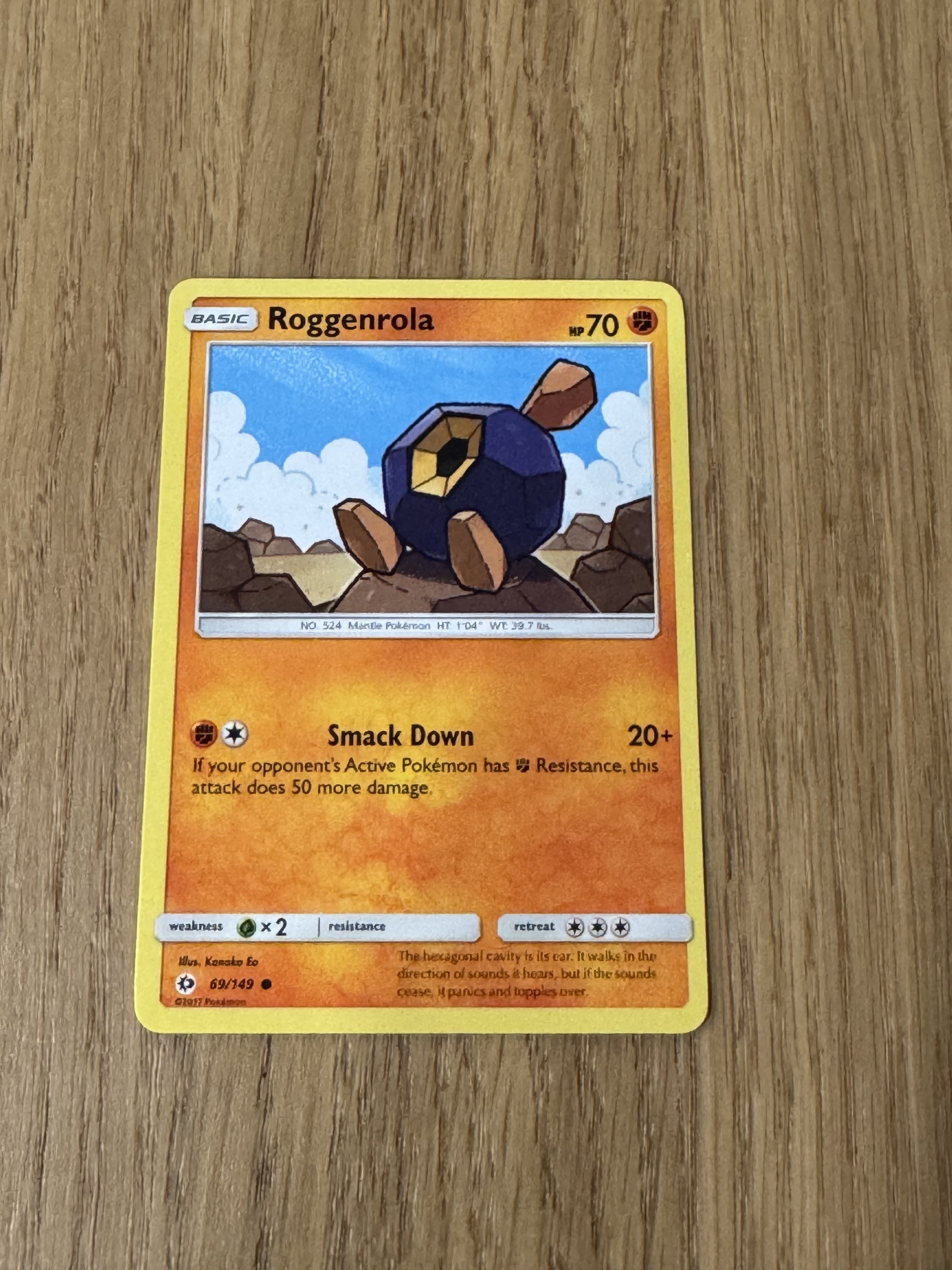 Roggenrola 069/149 Sun & Moon - raw front